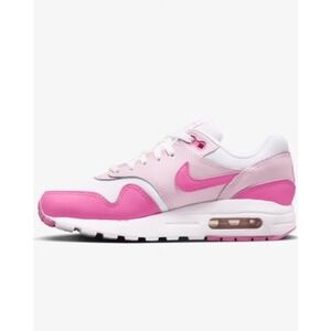 NIKE AIR MAX 1 CASUAL SNEAKER Woman's NIB Size 7 / 5.5 Youth Playful Pink